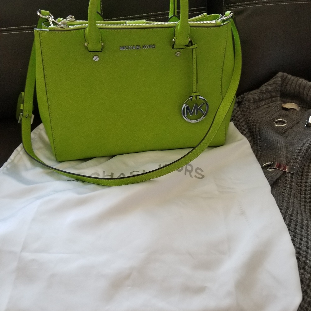 Michael kors sutton